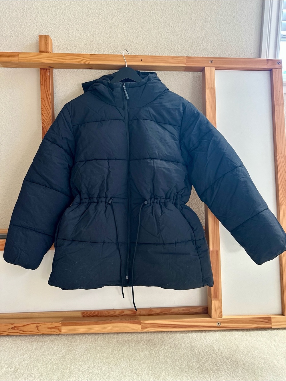 H&M Black Hooded Puffer Jacket with Drawstring Waist
